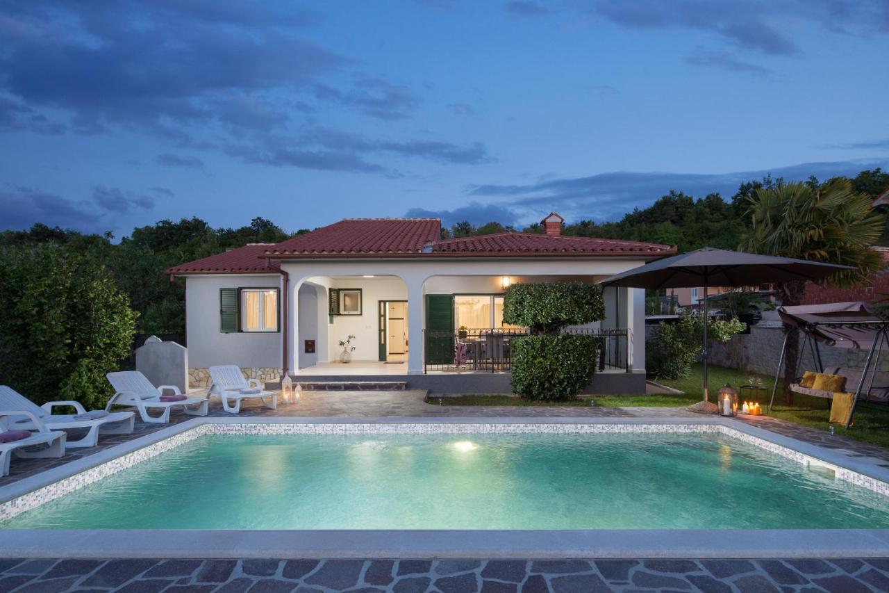 Villa Amaryllis Labin  Buitenkant foto