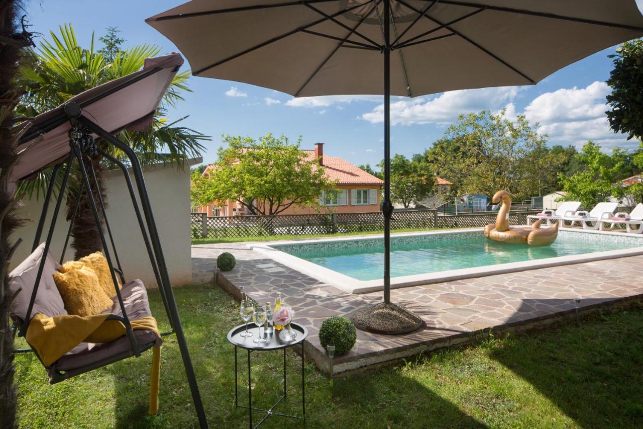 Villa Amaryllis Labin  Buitenkant foto