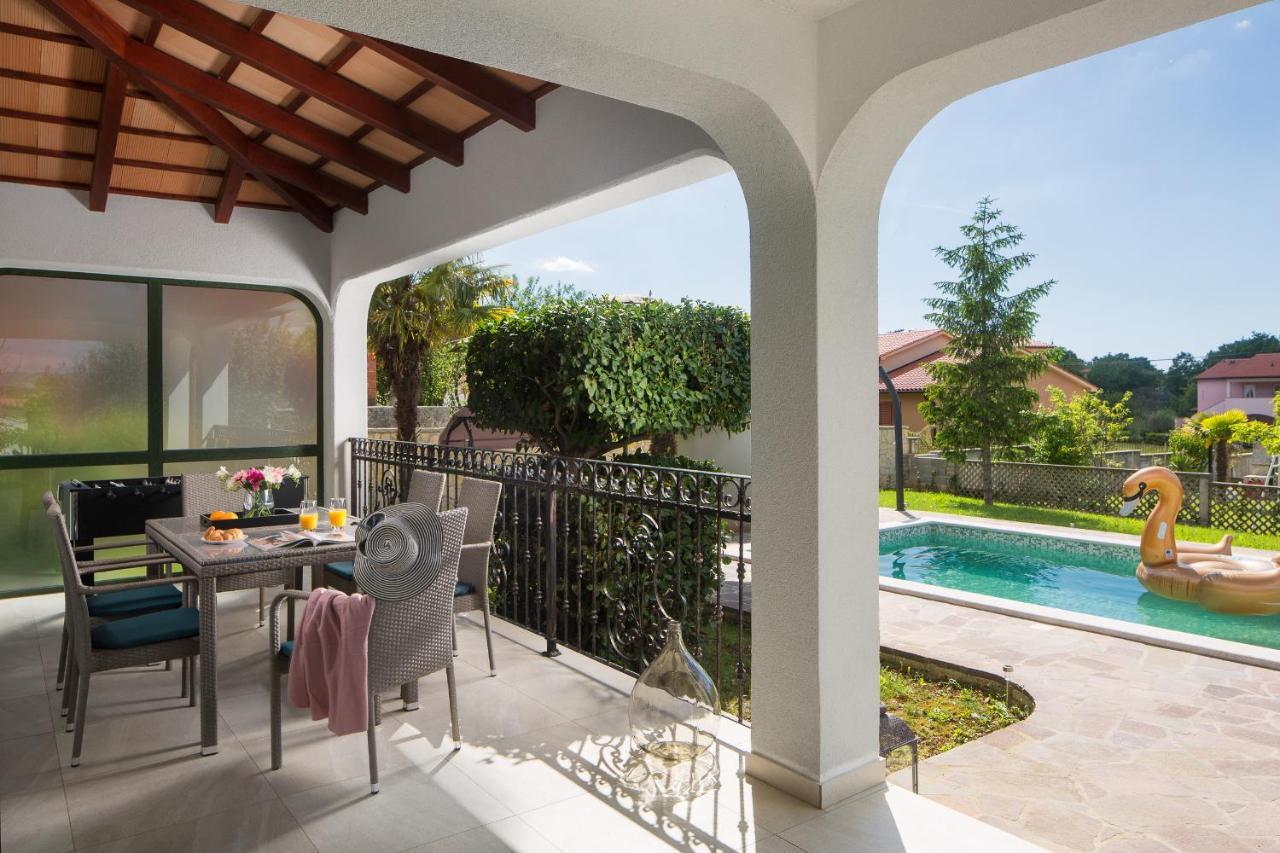 Villa Amaryllis Labin  Buitenkant foto