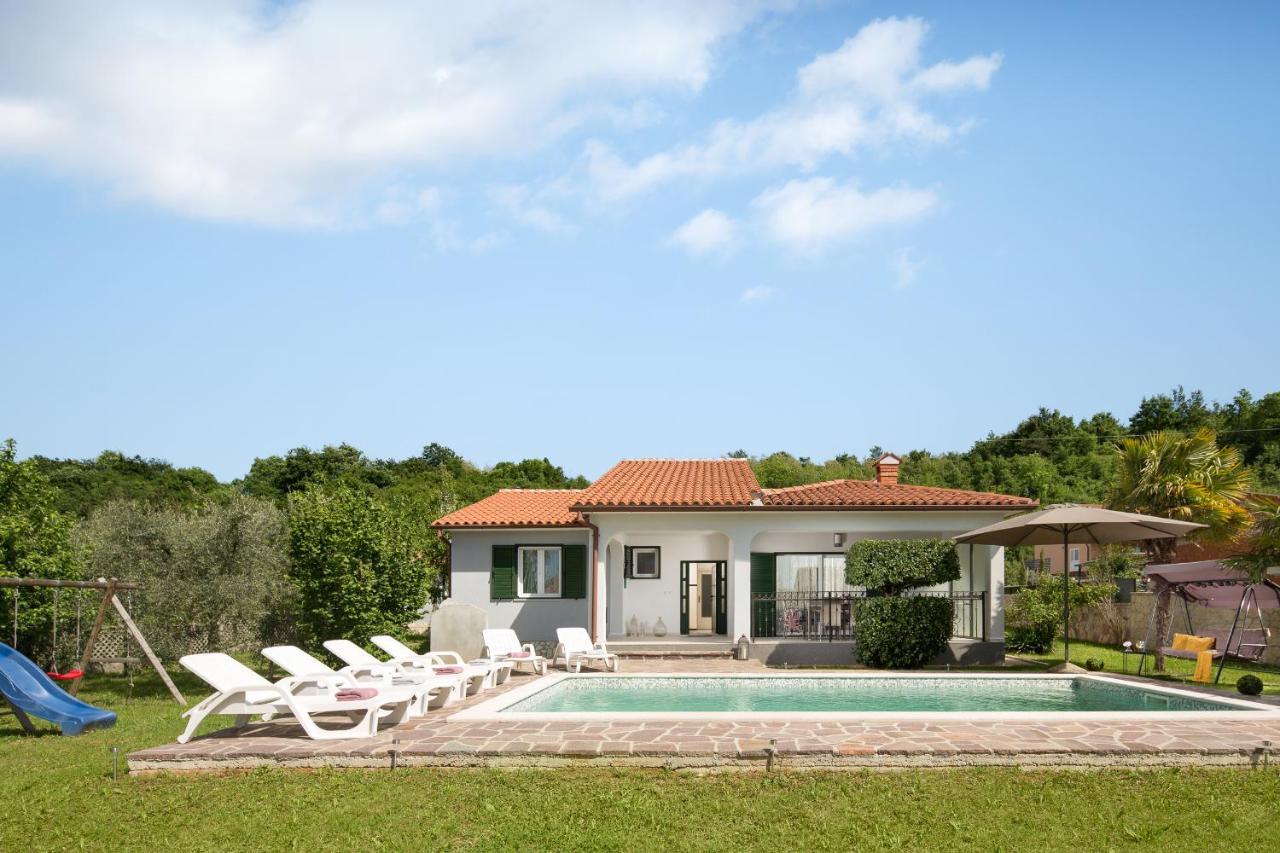 Villa Amaryllis Labin  Buitenkant foto