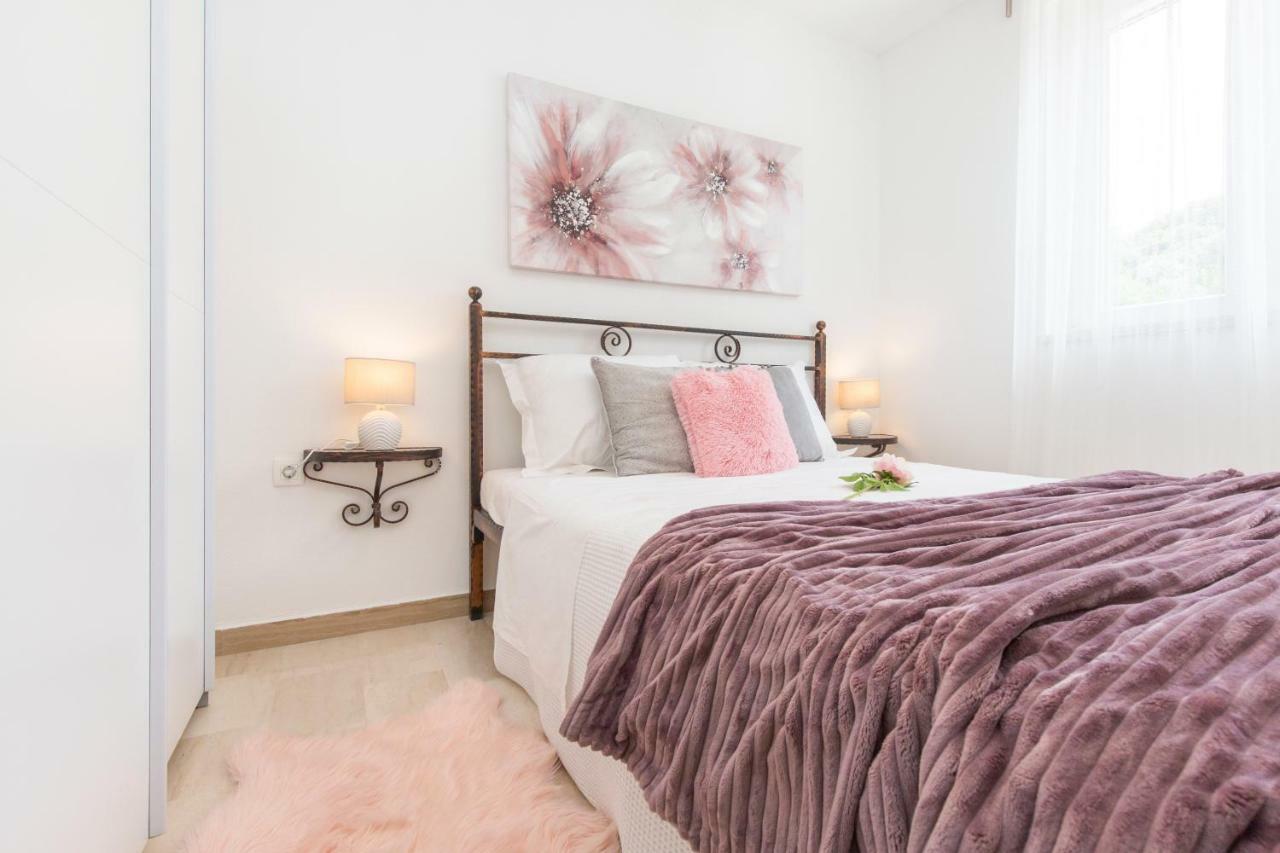 Villa Amaryllis Labin  Buitenkant foto